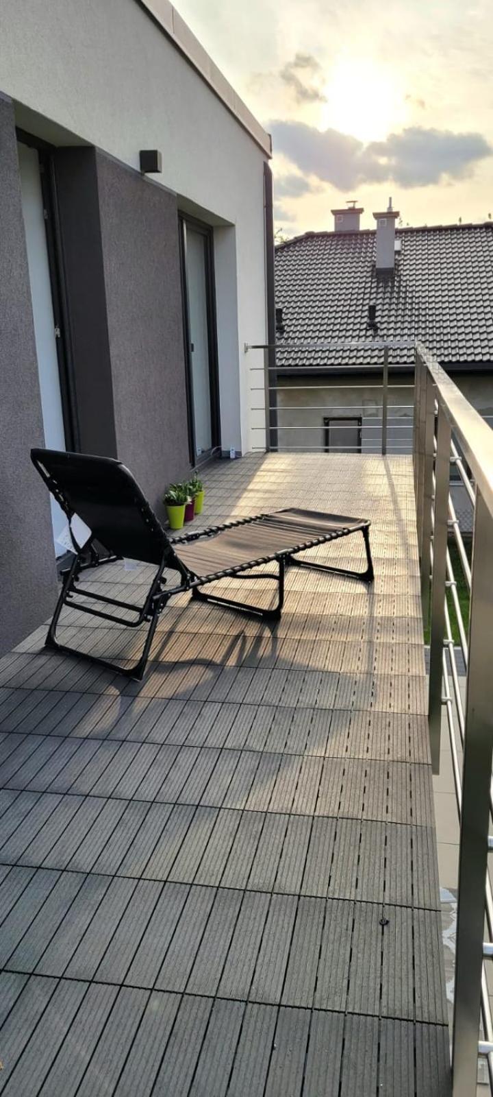 Bast 17 Dom Duzy Parking , Mandoria , Ptak , 2 Sypialnie Lub 1 Sypialnia, Taras , Autostrada A1, Kalinowskiego 17E Wifi Lodž Exteriér fotografie